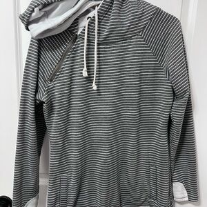 VANILLA BAY Charcoal and White Striped Pullover